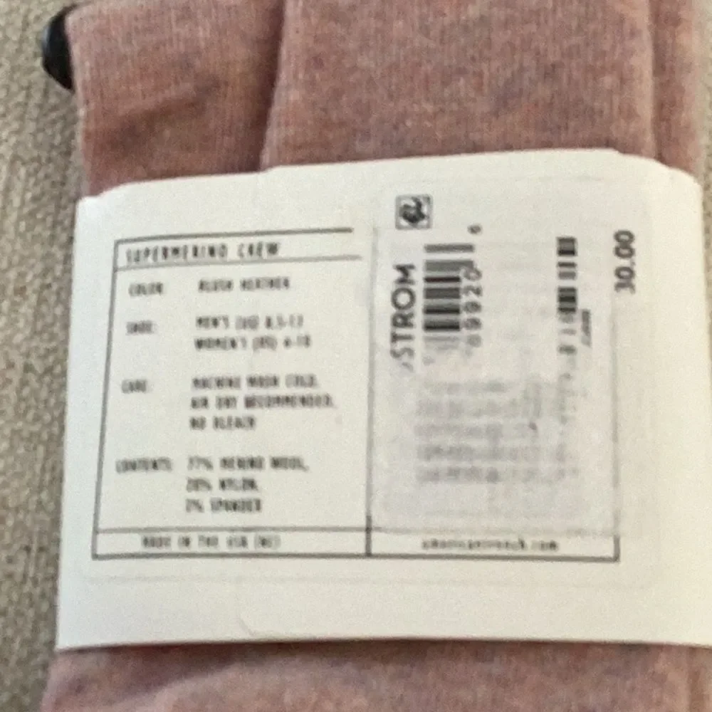 AMERICAN TRENCH The Supermerino Crew Socks, BLUSH HEATHER, size 6-10, NWT